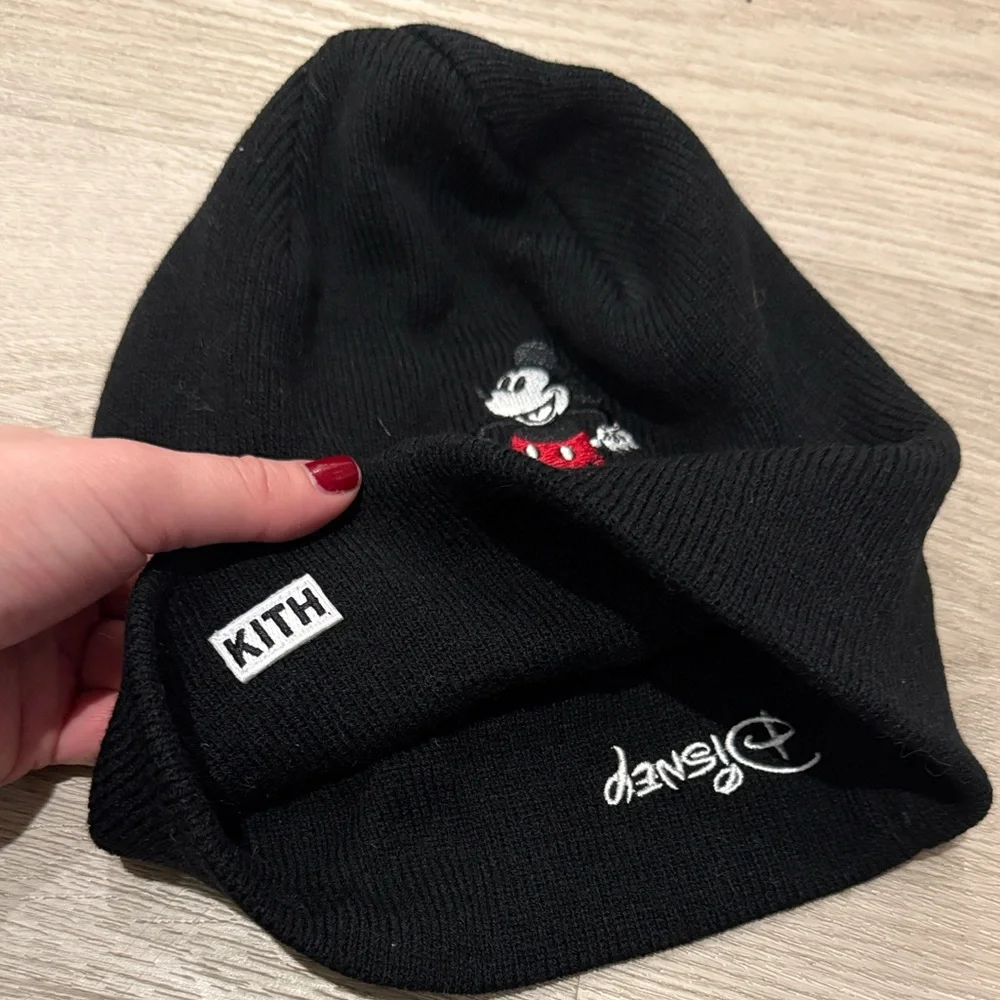 Disney x Kith Mickey Mouse Beanie - Picture 2 of 3